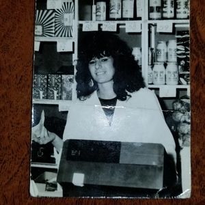 Meet your Posher, Jasmina